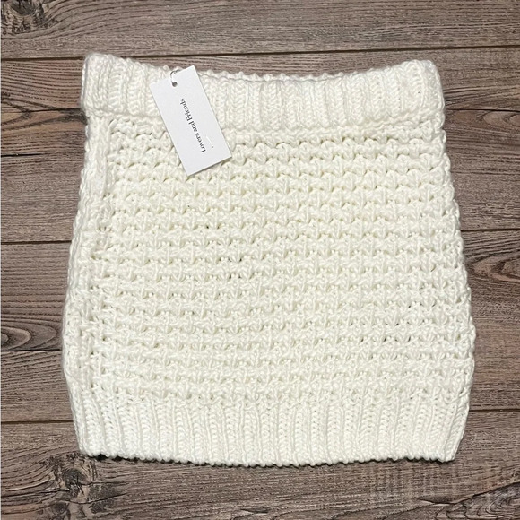Revolve nwt Lovers and Friends Nwt cream knit skirt xs crochet - Picture 2 of 3